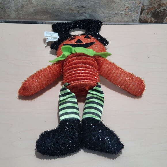 Jack-O-Lantern Door Hanger Halloween Decor - Picture 5 of 10